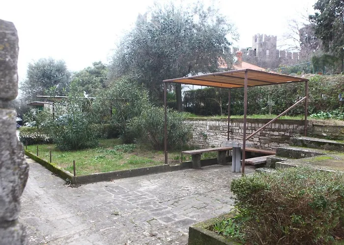 Warm And Comfy With Parking! Apartamento *