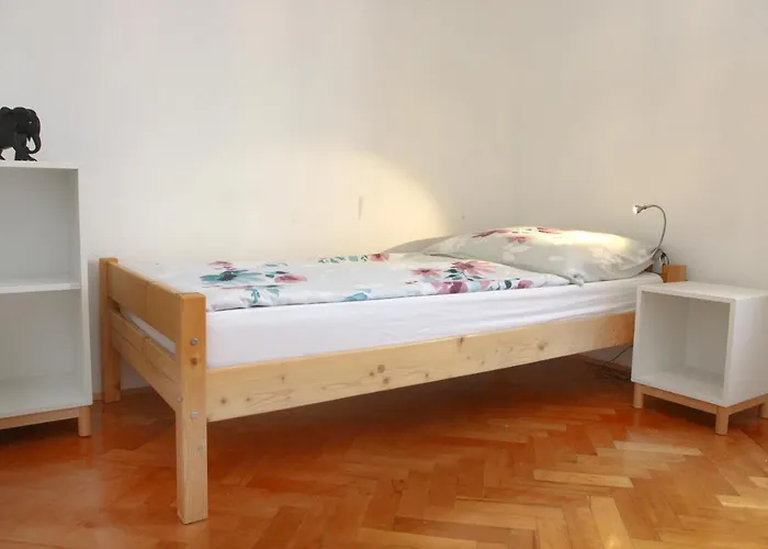 Apartamento Warm And Comfy With Parking! Piran